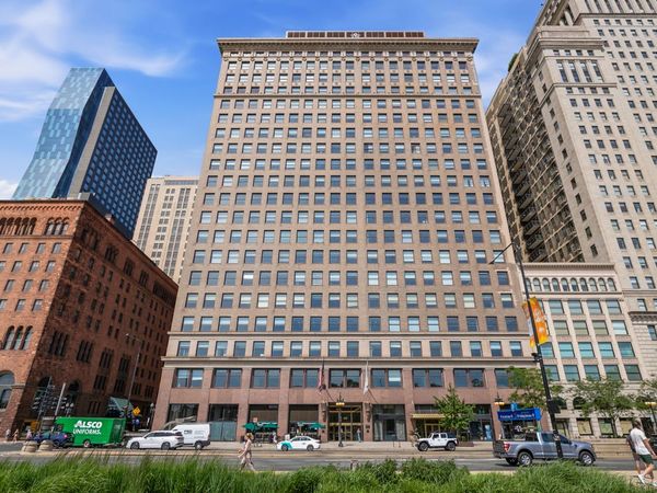 330 S MICHIGAN Avenue, Unit 1601, Chicago, IL 60604