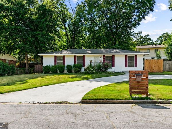 740 Tara Circle SE, Atlanta, GA 30354