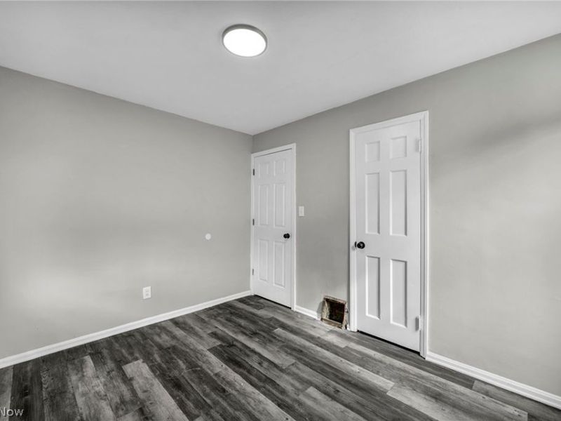 17419 Lotus Drive, Cleveland, OH 44128 Photo 22