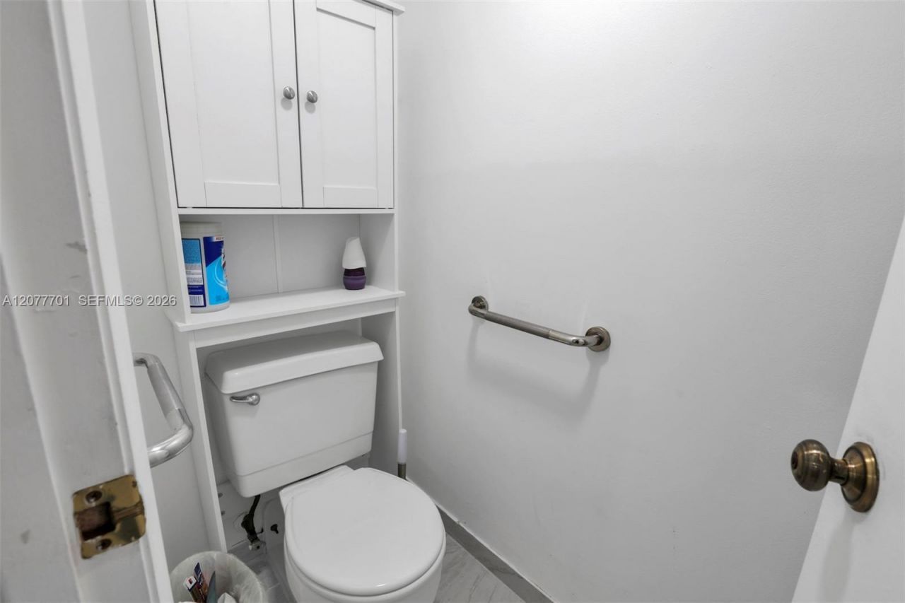 9139 SW 23rd St, Unit A, Davie, FL 33324 Photo