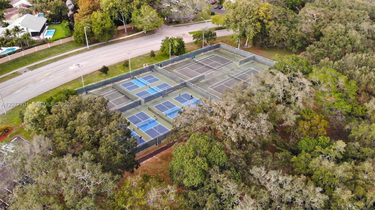 9139 SW 23rd St, Unit A, Davie, FL 33324 Photo