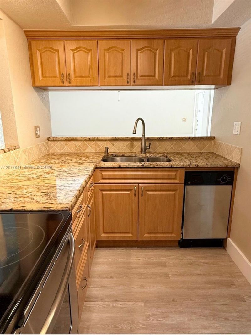 3711 NW 95th Ter , Unit 1125, Sunrise, FL 33351 Photo