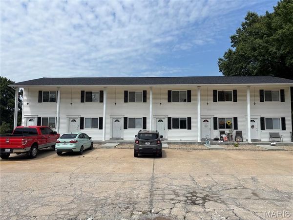 195 Lewis Street, Troy, MO 63379