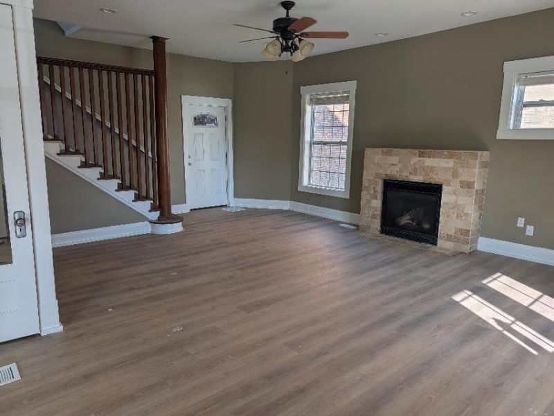 60 N London Street, Mount Sterling, OH 43143 Photo 2