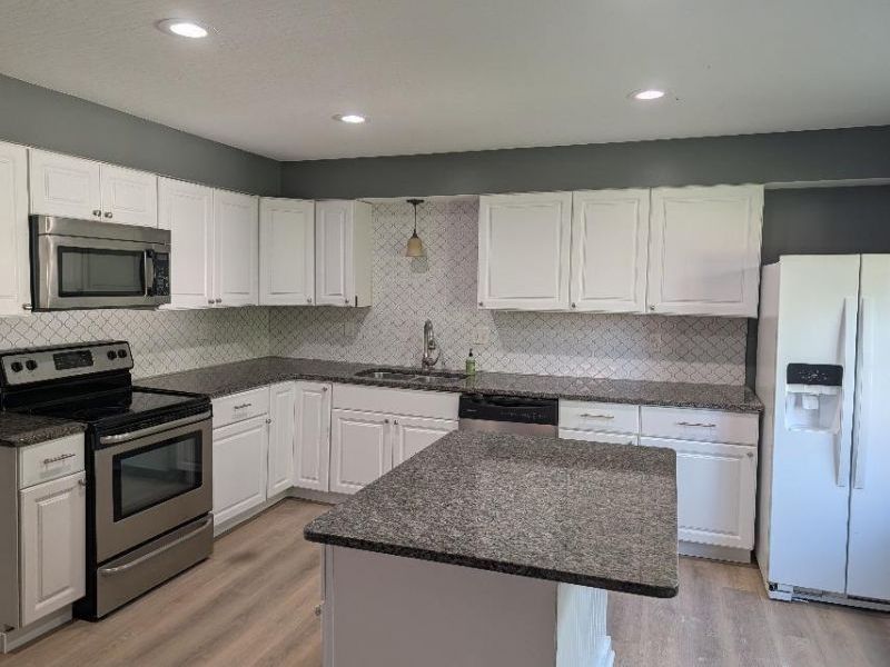 60 N London Street, Mount Sterling, OH 43143 Photo 7