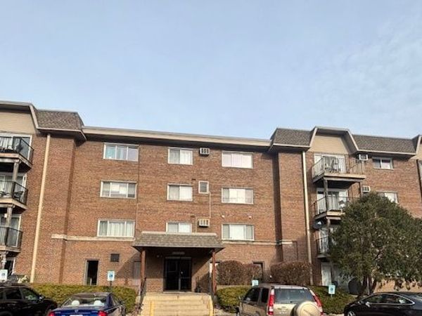 2300 Beau Monde Terrace , Unit 203, Lisle, IL 60532