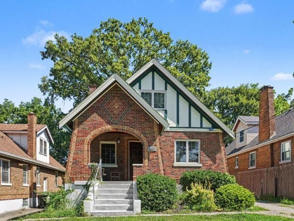 3058 Penrose Place, Cincinnati, OH 45211