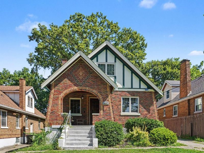 3058 Penrose Place, Cincinnati, OH 45211 Photo 1