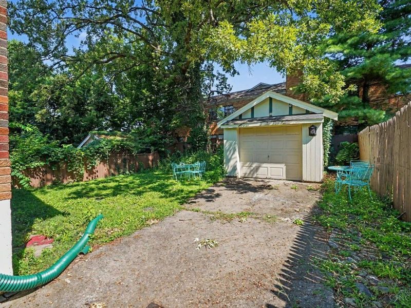 3058 Penrose Place, Cincinnati, OH 45211 Photo 40