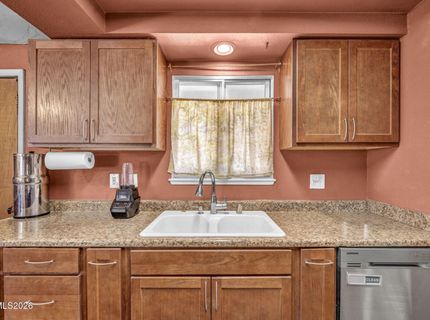1427 Langley Drive, Gardnerville, NV 89460 Photo