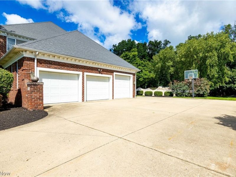 6232 Oak Point, Lorain, OH 44053 Photo 42