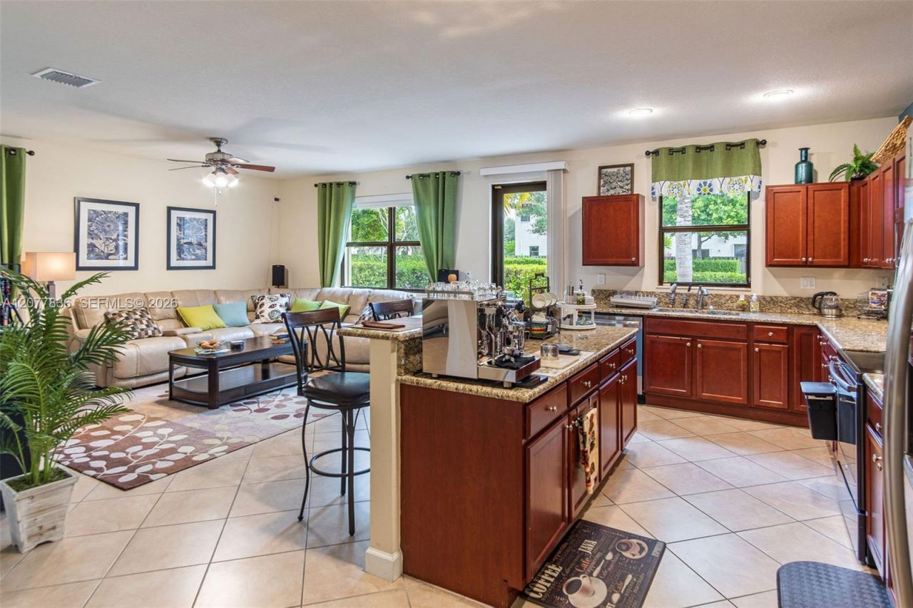 125 SE 36th Pl, Homestead, FL 33033 Photo