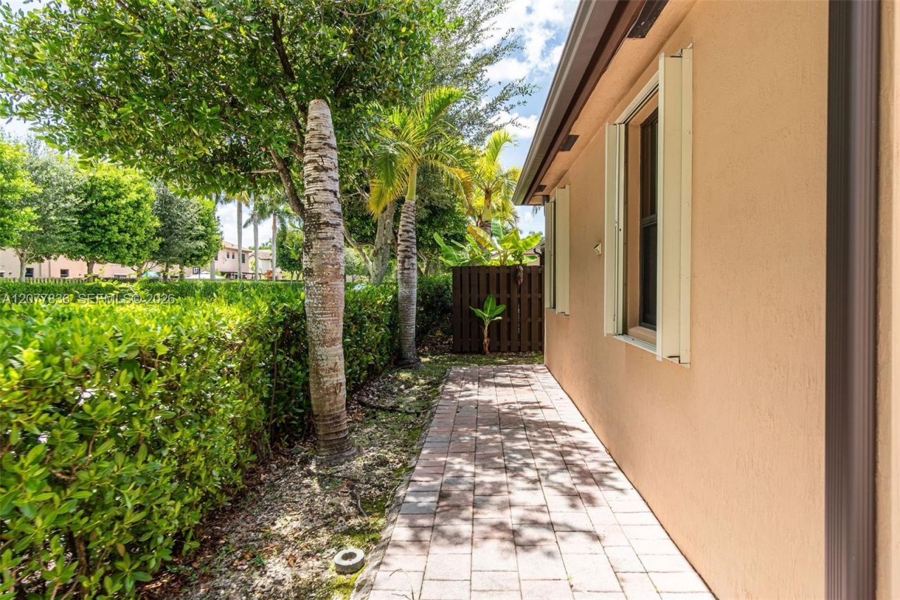 125 SE 36th Pl, Homestead, FL 33033 Photo