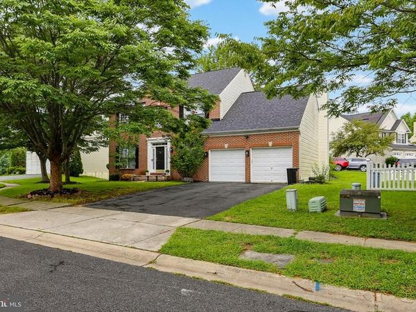 7504 FARM POND COURT , HANOVER, MD 21076