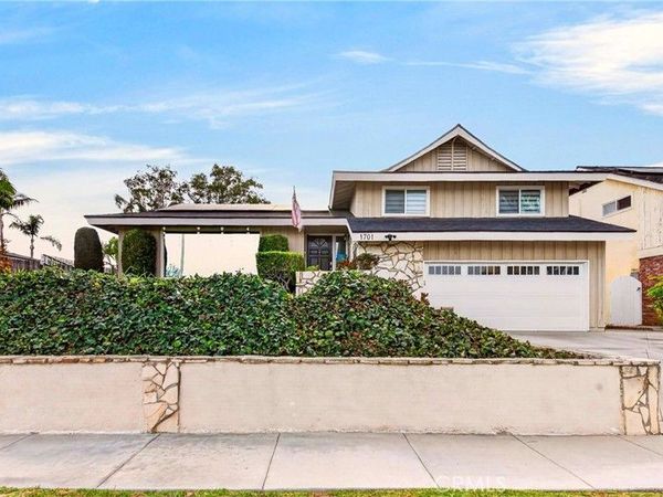 1701 Sunrise, Fullerton, CA 92833