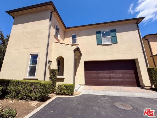 21981 Propello Drive, Santa Clarita, CA 91350