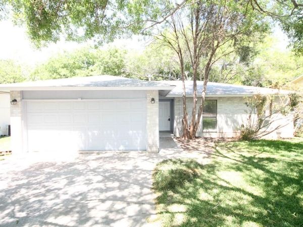 12708 Lamppost LN, Austin, TX 78727