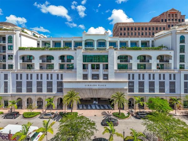 275 Giralda Ave, Unit 6A, Coral Gables, FL 33134