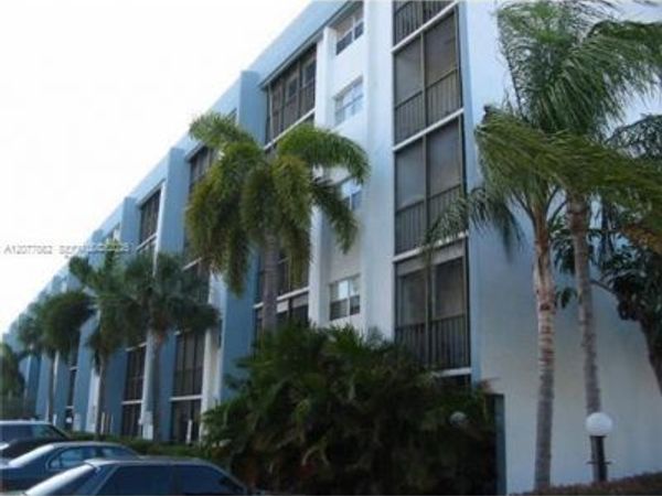 5321 NE 24th Ter, Unit 502A, Fort Lauderdale, FL 33308
