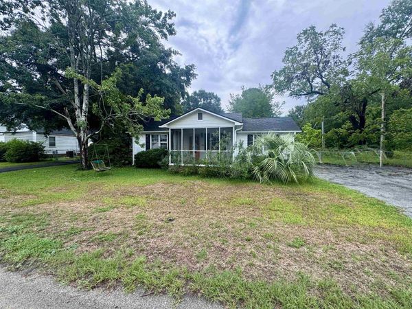 103 E Elmwood St. , Andrews, SC 29510