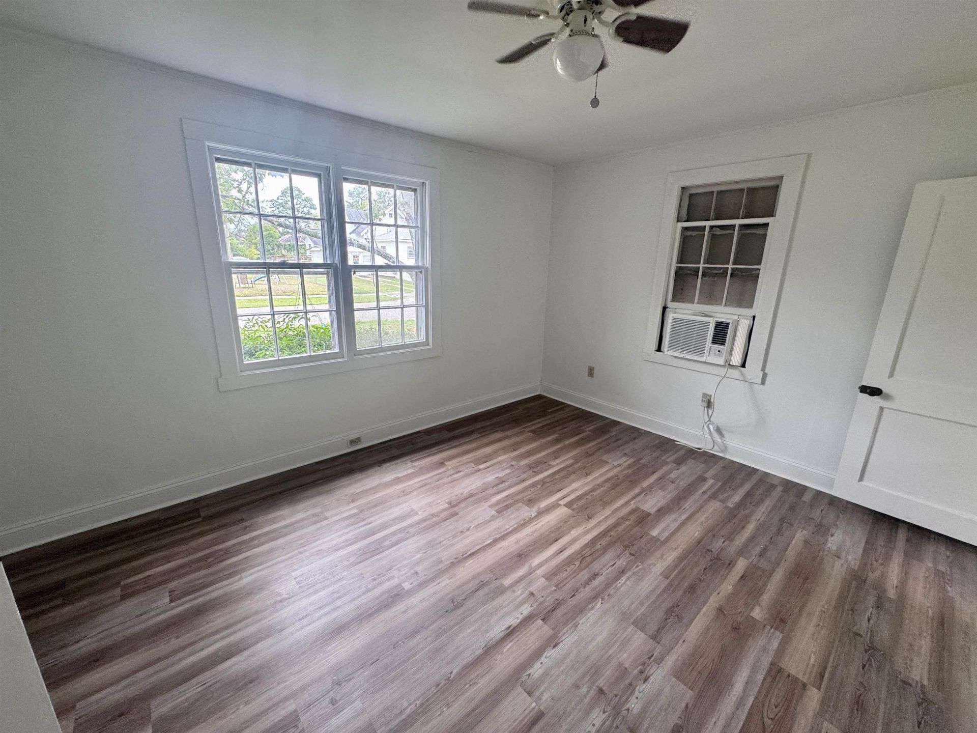 103 E Elmwood St.  Photo 28