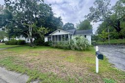 103 E Elmwood St.  photo 4