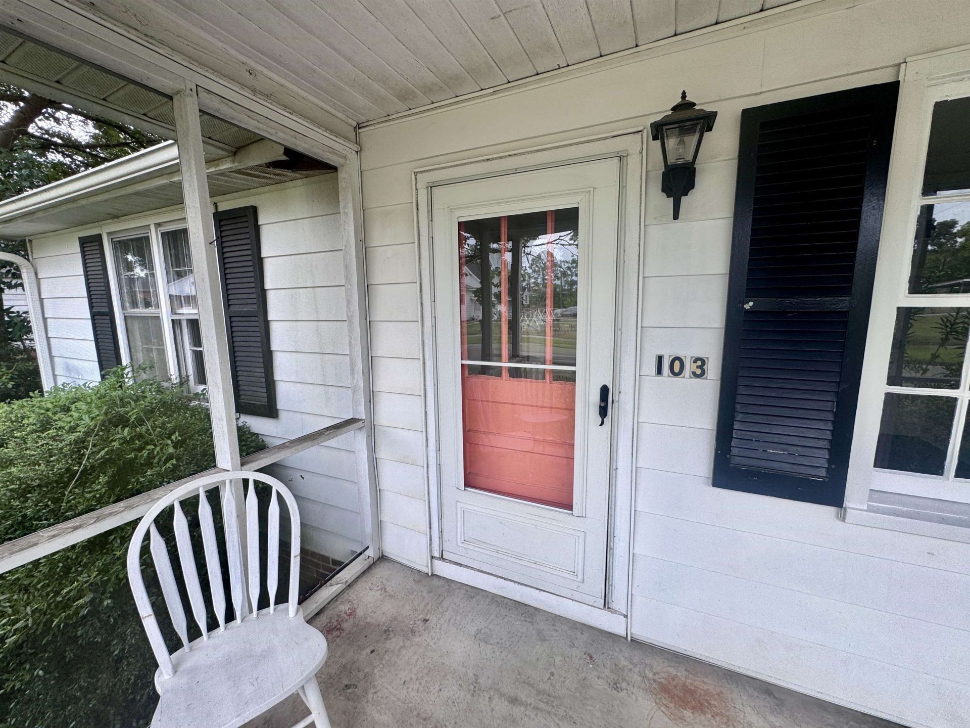 103 E Elmwood St.  Photo 6