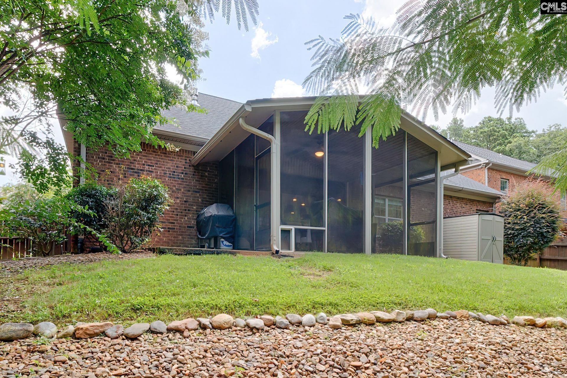 340 Turners Court  Photo 37