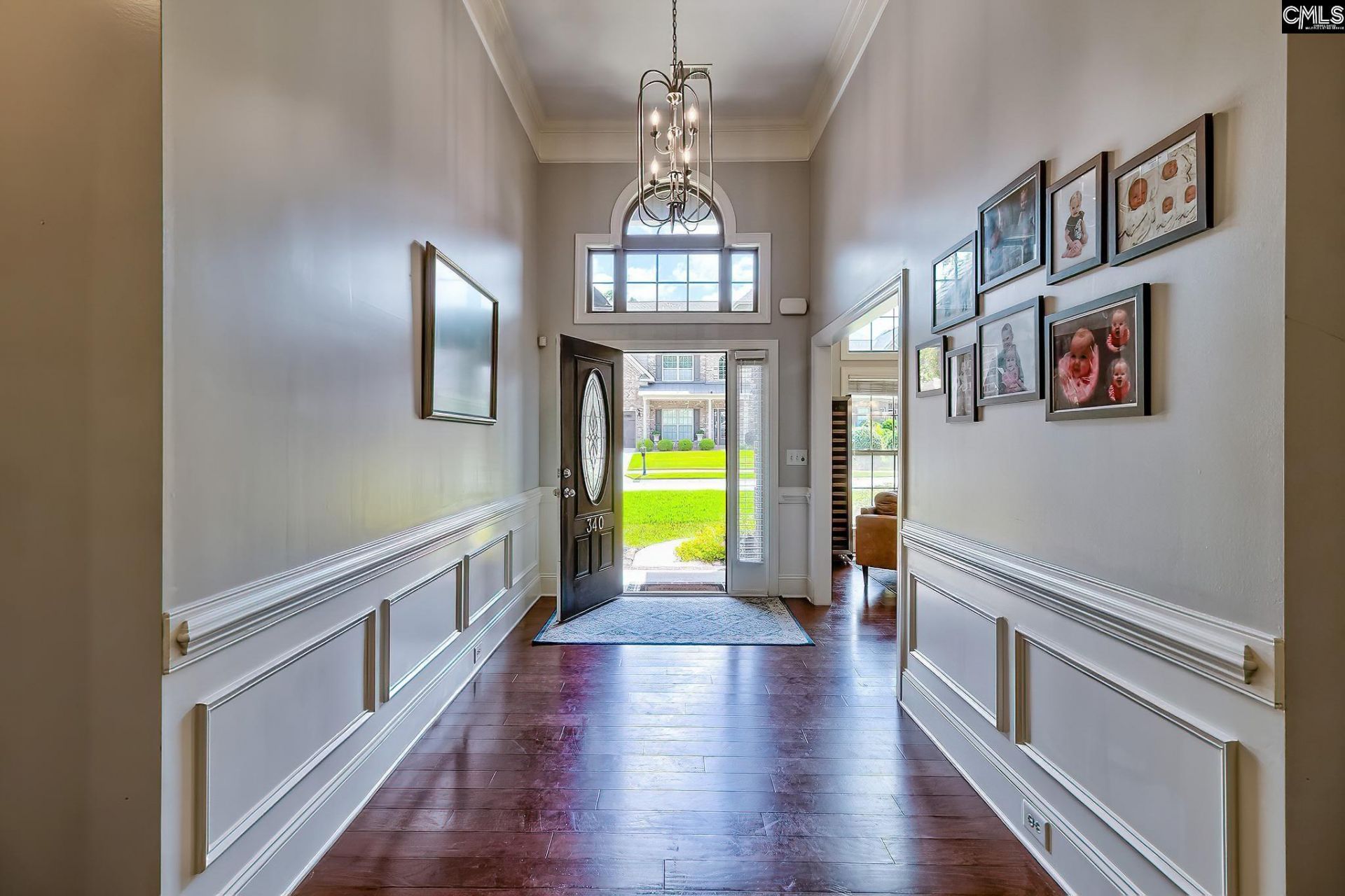 340 Turners Court  Photo 6