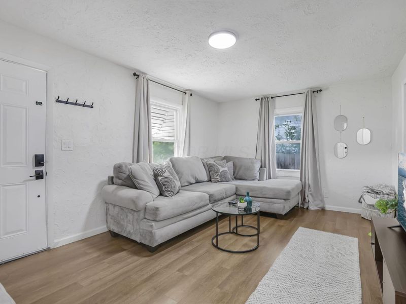 2190 Grasmere Avenue, Columbus, OH 43211 Photo 8