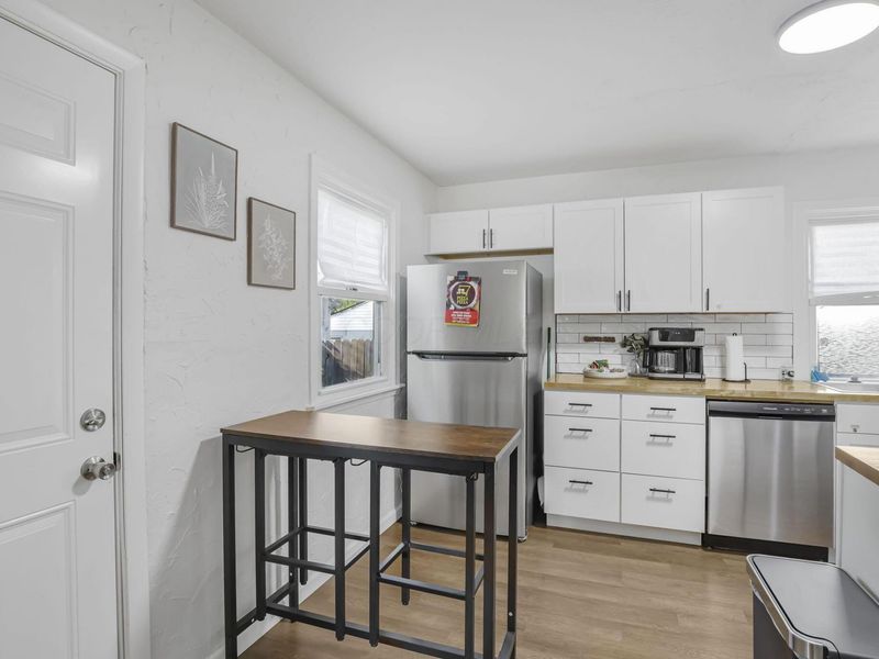 2190 Grasmere Avenue, Columbus, OH 43211 Photo 9