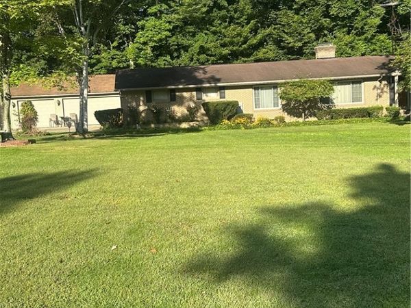 885 W Pidgeon Road, Salem, OH 44460
