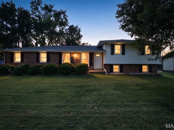 819 Krei Boulevard, Farmington, MO 63640