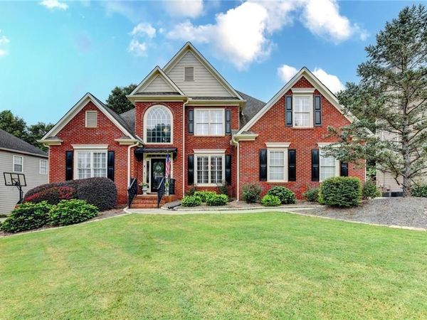 4196 Cami Way NE, Buford, GA 30519