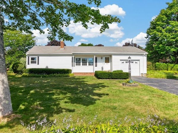 17 Chapel Street, Gardner, MA 01440