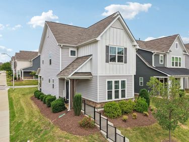 124 Daisy Grove Lane, Holly Springs, NC 27540