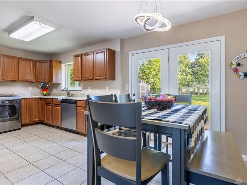 445 E 4th Street, Franklin, OH 45005 Photo 7