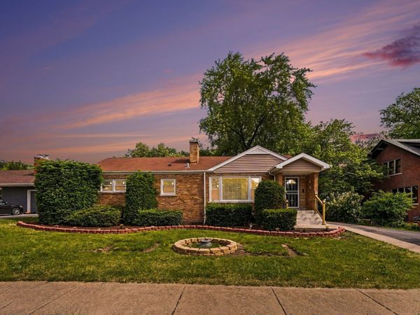 1650 Cedar Road , Homewood, IL 60430