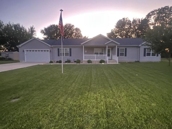112 Westview Court, Argos, IN 46501
