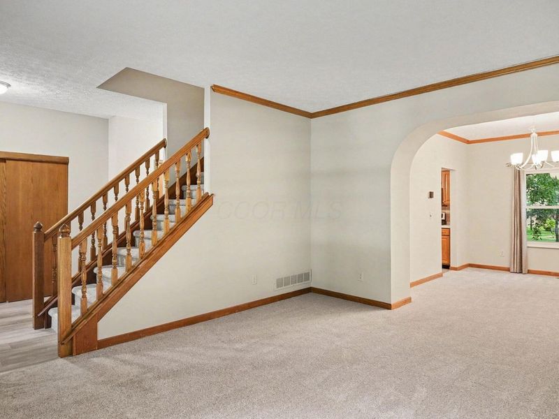 744 Summertree Lane, Westerville, OH 43081 Photo 6