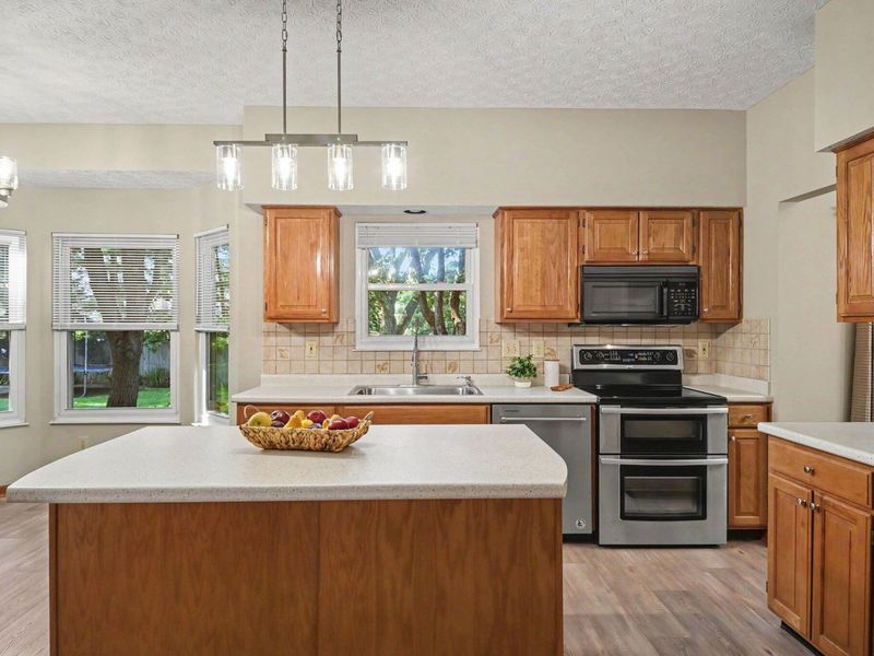 744 Summertree Lane, Westerville, OH 43081 Photo 9