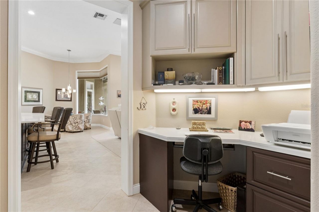 3355 Lakeview Oaks Drive, Longwood, FL 32779 Photo