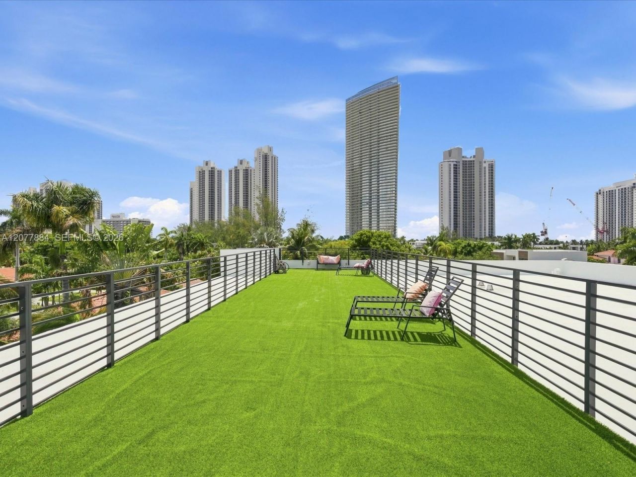 301 190th St , Sunny Isles Beach, FL 33160 Photo