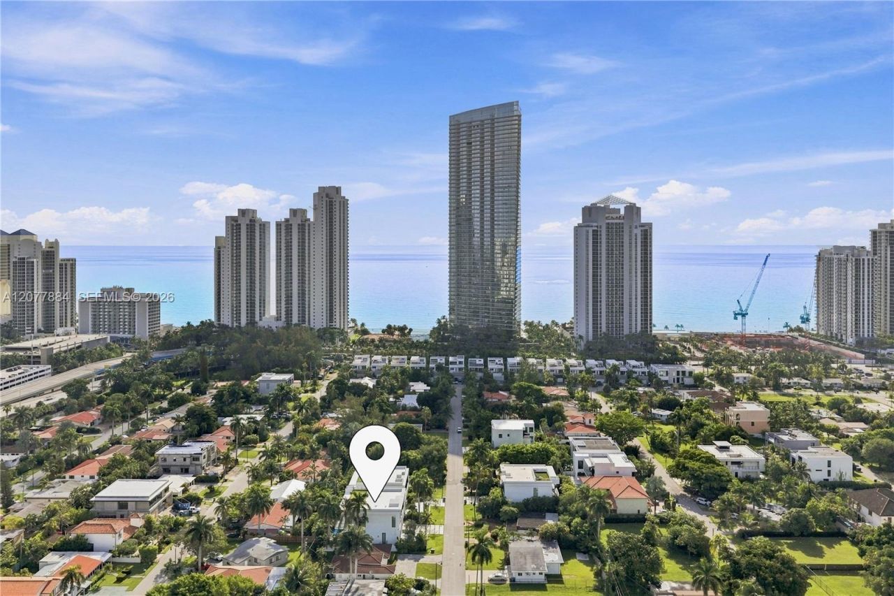 301 190th St , Sunny Isles Beach, FL 33160 Photo