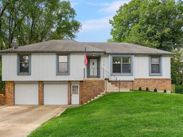 11141 W 77th Street, Shawnee, KS 66214