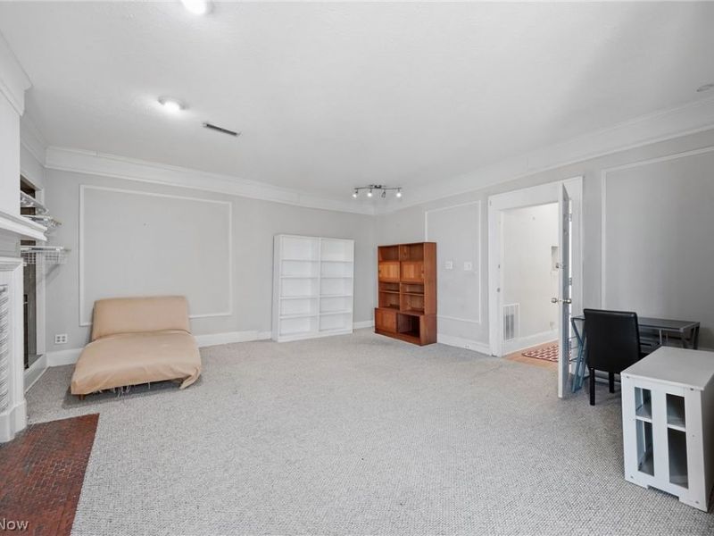 11430 Cedar Glen Parkway, Unit B5, Cleveland, OH 44106 Photo 3