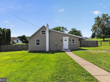 4012 GREENWOOD AVENUE , UPPER CHICHESTER, PA 19061