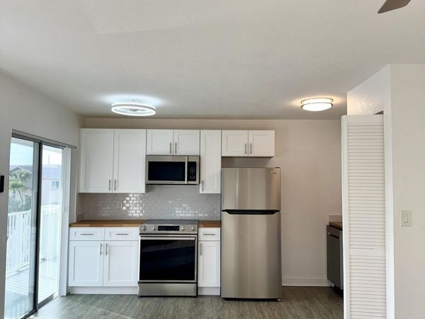 436 Auburn Drive, Unit 202, Daytona Beach, FL 32118