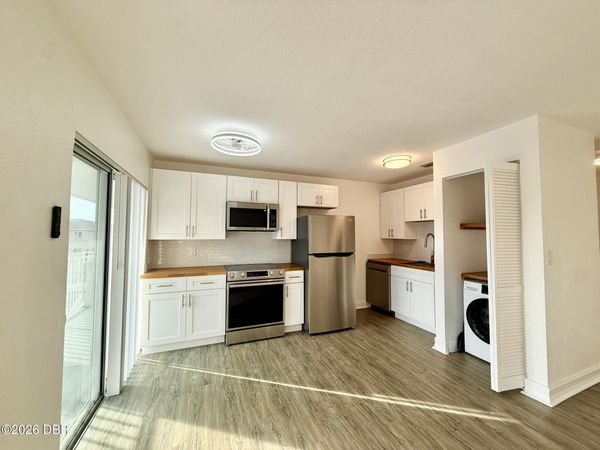 436 Auburn Drive, Unit 202, Daytona Beach, FL 32118