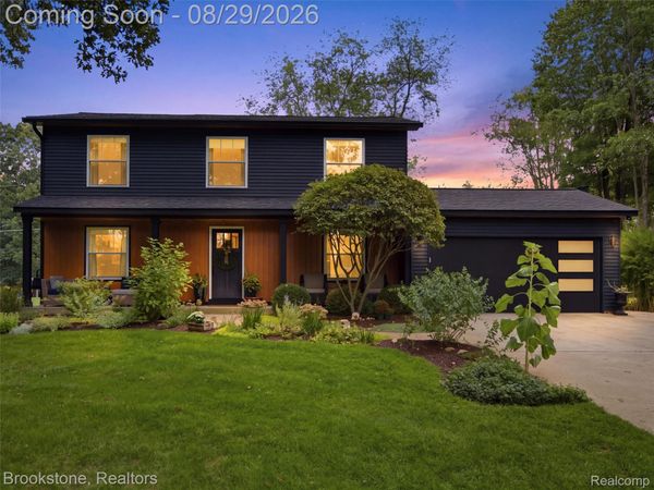 5420 Hillsboro Road, Springfield Township, Mi 48350